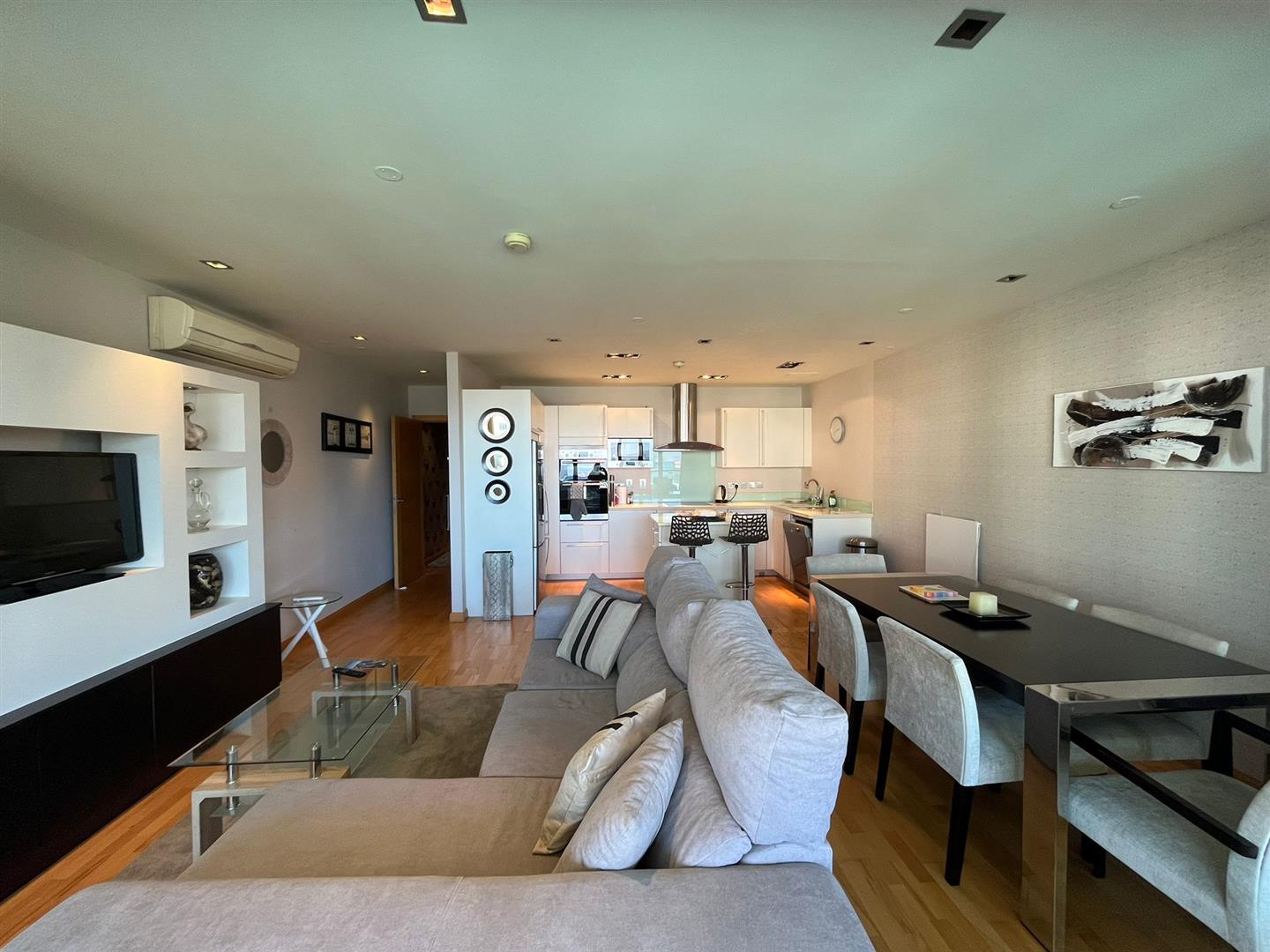 Image of Apartment - 2 Bedrooms - 2 Bathrooms for Rental in Royal Ocean Plaza-Gibraltar, Image 4